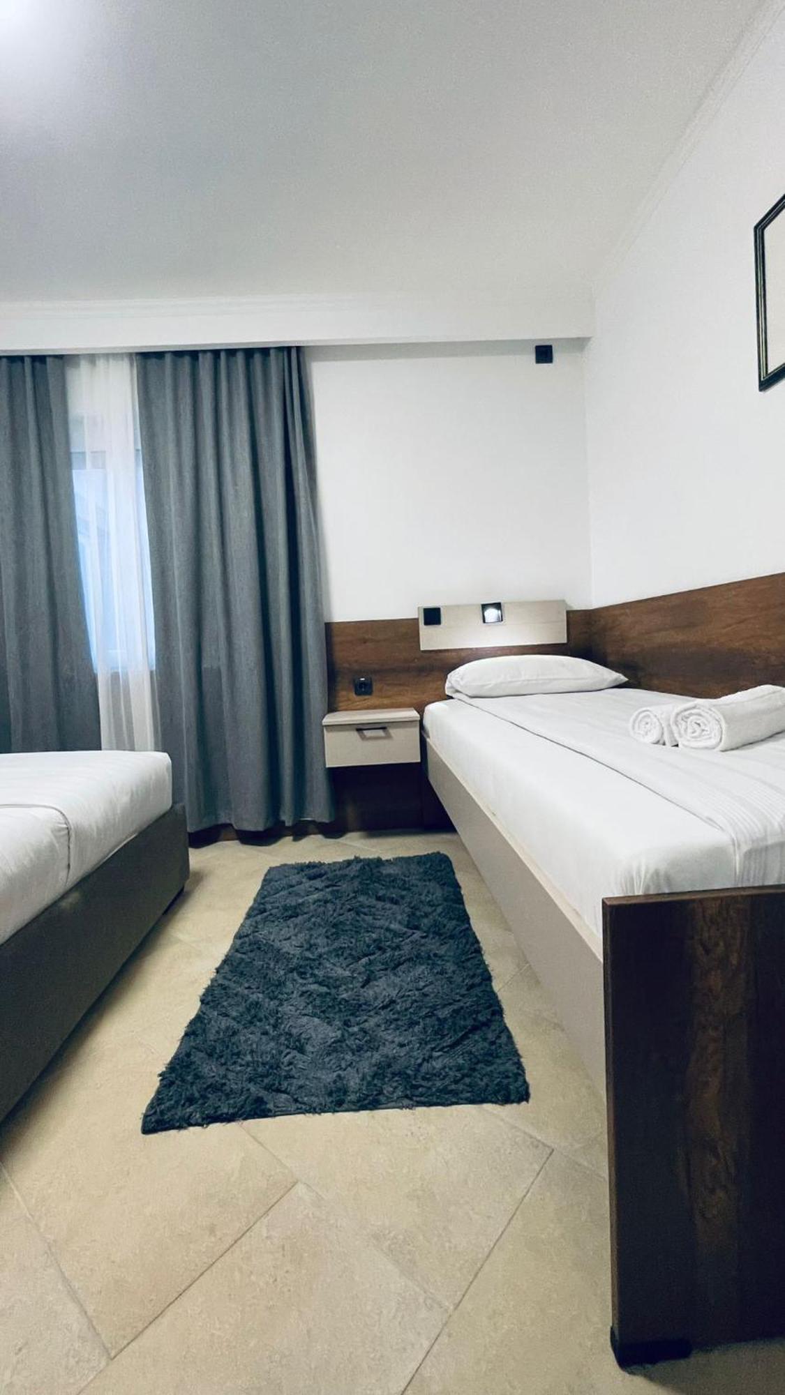Kollar D Guest House - Prenociste Rooms スボティツァ エクステリア 写真