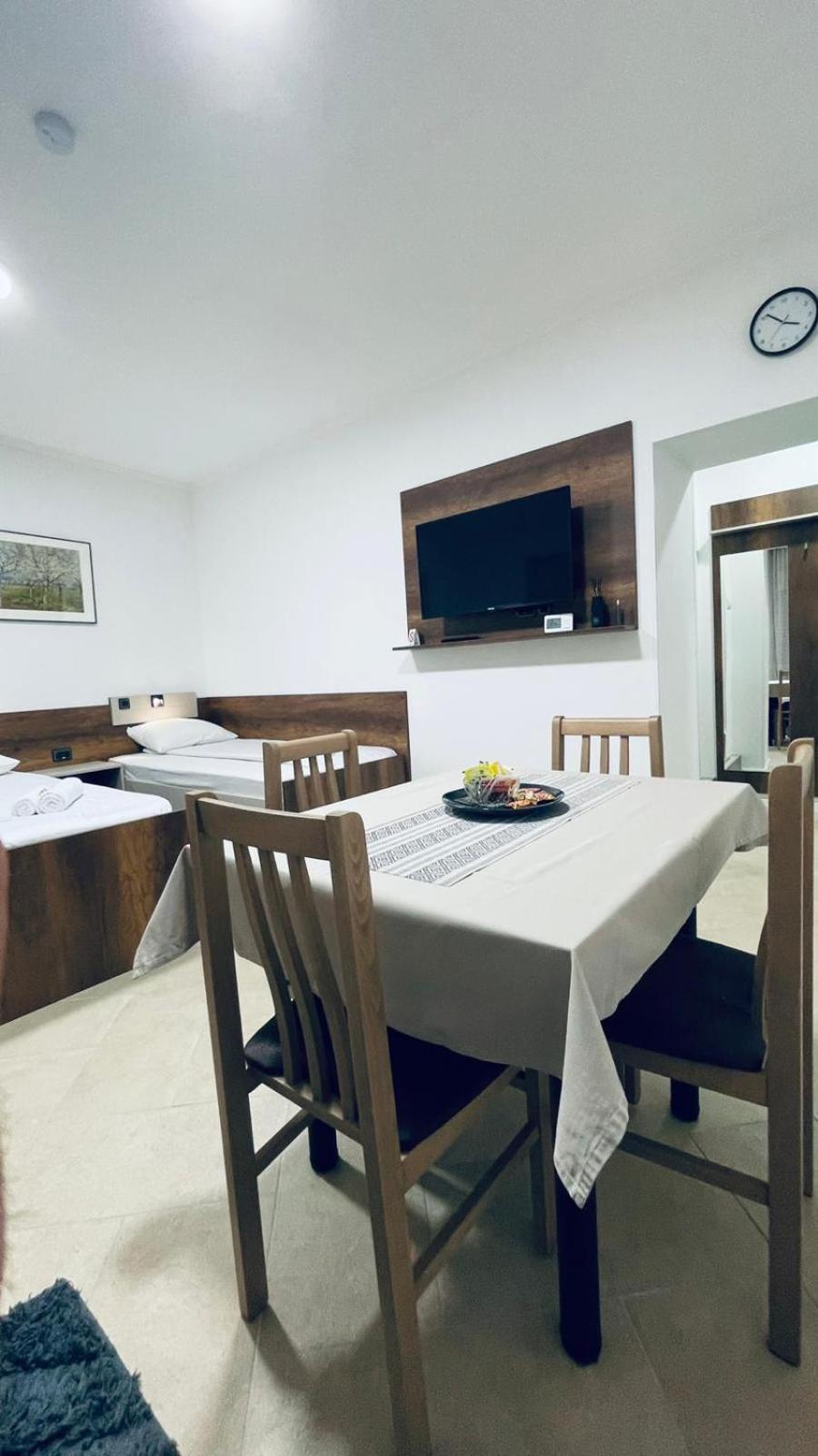Kollar D Guest House - Prenociste Rooms スボティツァ エクステリア 写真