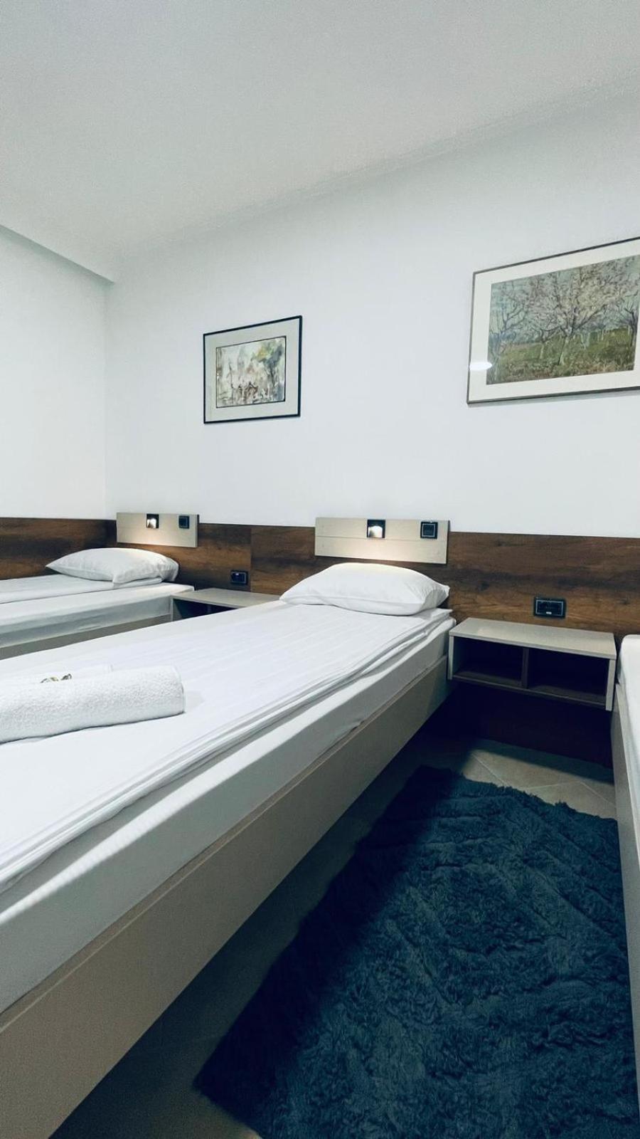 Kollar D Guest House - Prenociste Rooms スボティツァ エクステリア 写真