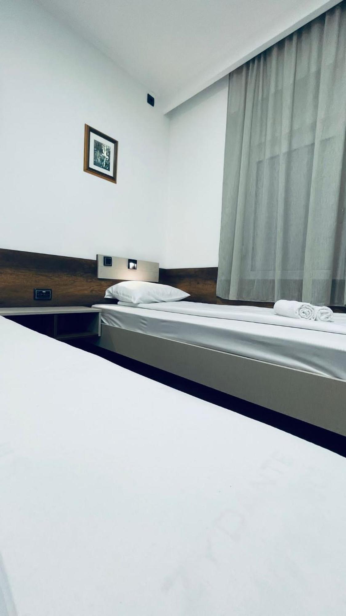 Kollar D Guest House - Prenociste Rooms スボティツァ エクステリア 写真