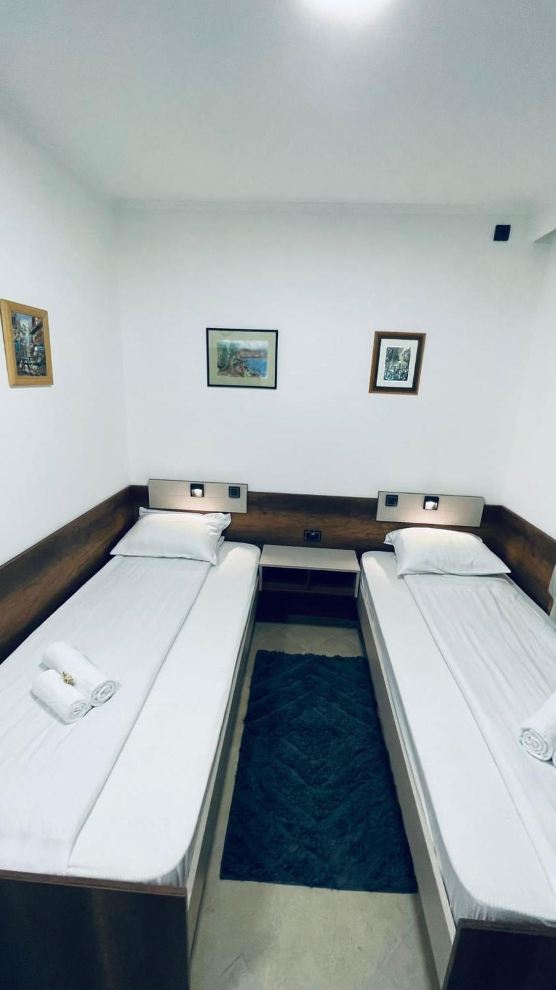 Kollar D Guest House - Prenociste Rooms スボティツァ エクステリア 写真